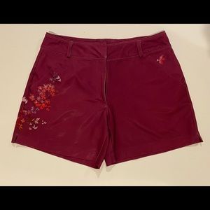 Nike Women’s Golf Shorts Burgundy Sz. 4 or S